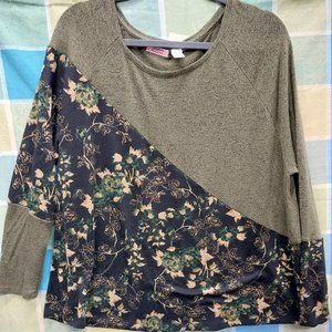 2472 Jeaniemade Size XL Old Navy Stretch Tunic Top